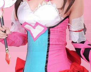 MiMi Chan带你看女仆：这美图能把你迷得不要不要的